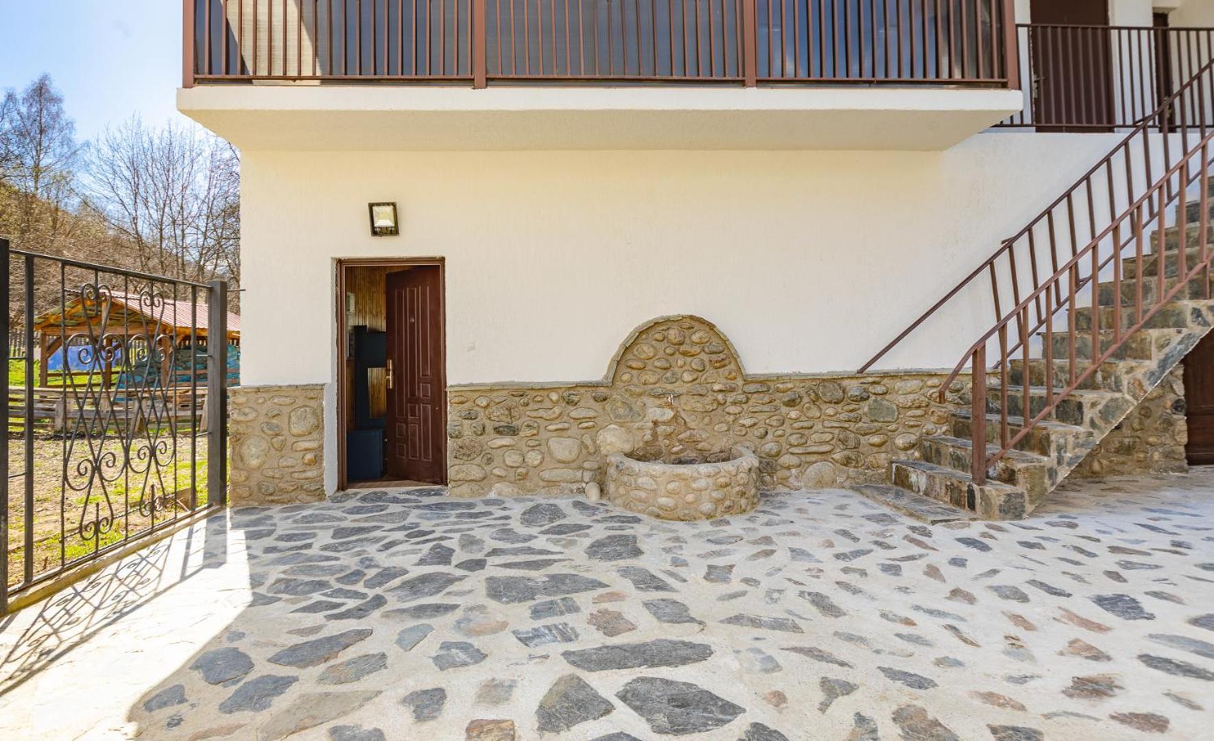 Guesthouse Of Manoni Ratiani Mestia Luaran gambar