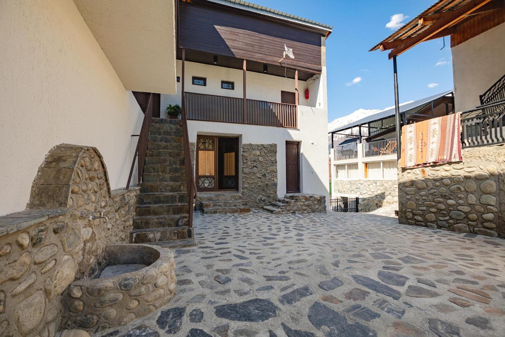 Guesthouse Of Manoni Ratiani Mestia Luaran gambar