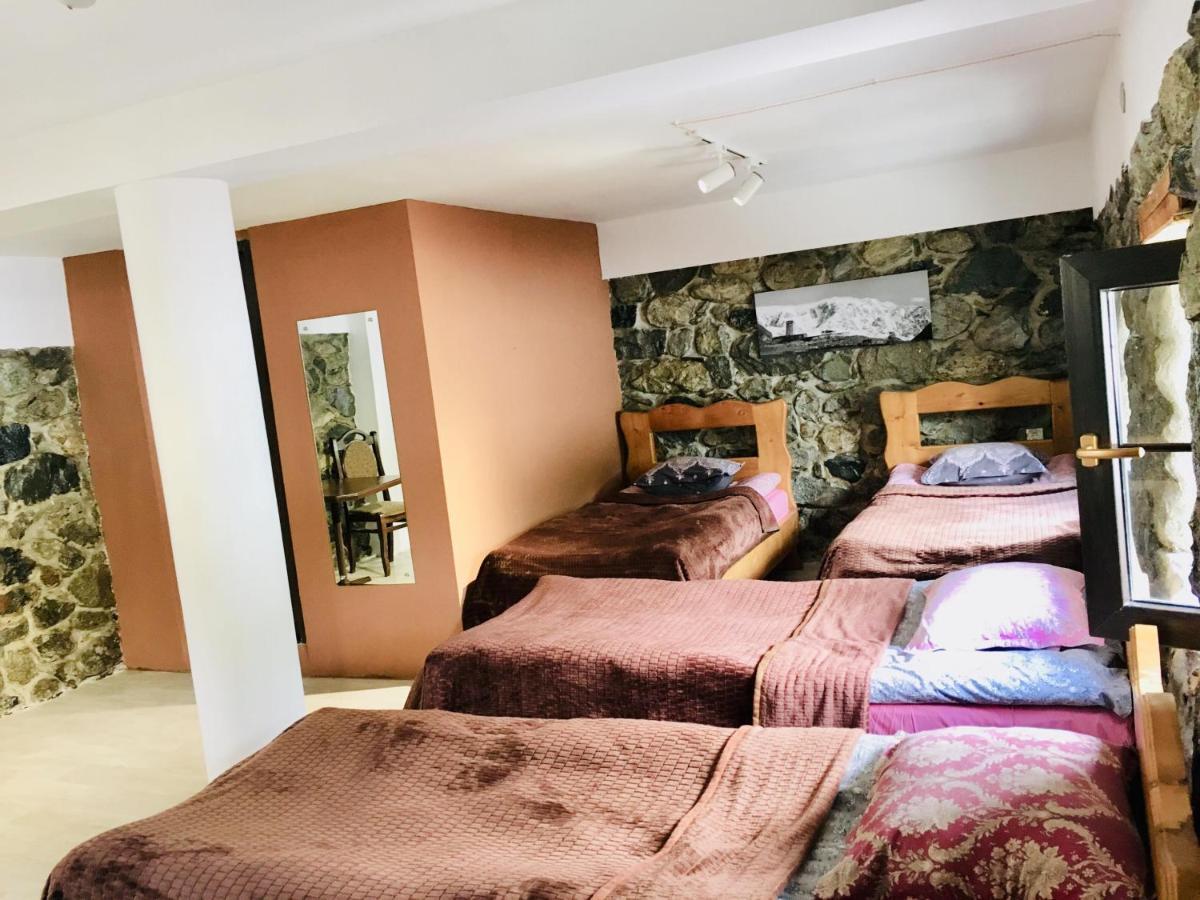 Guesthouse Of Manoni Ratiani Mestia Luaran gambar